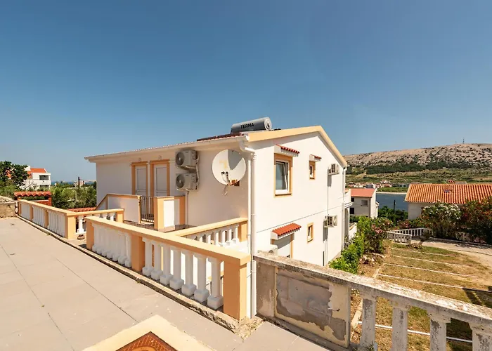 In Pag With Wifi Appartement